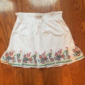 Woman’s Speechless  size M skirt w/ detailed hem